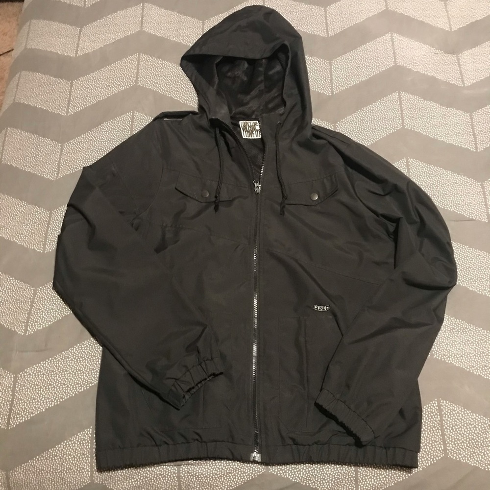 Volcom Women’s ‘beyond enemy lines’ Wind breaker